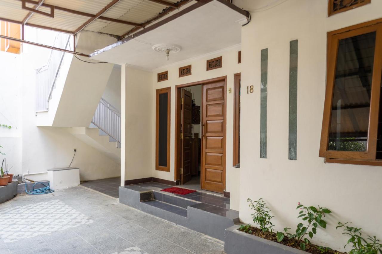 Zenrra House Ξενοδοχείο Μπαντούνγκ Εξωτερικό φωτογραφία