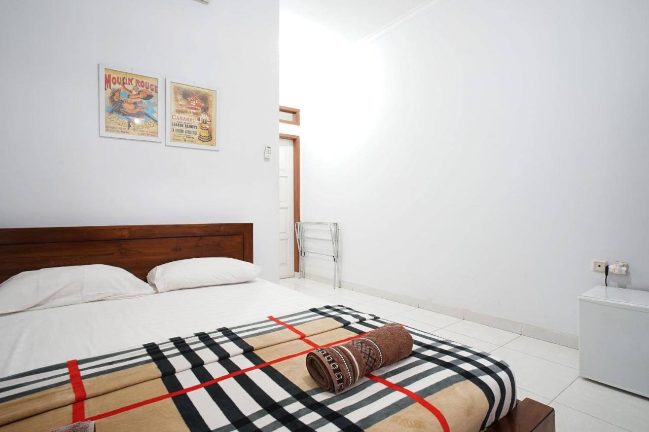 Zenrra House Ξενοδοχείο Μπαντούνγκ Εξωτερικό φωτογραφία